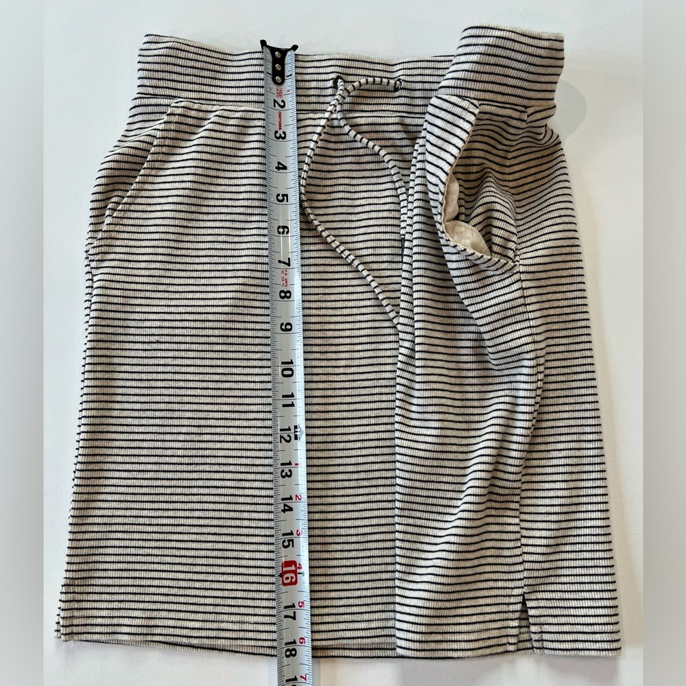 Eliane Rose Drawstring Skirt Striped Navy Cream - Picture 2 of 7